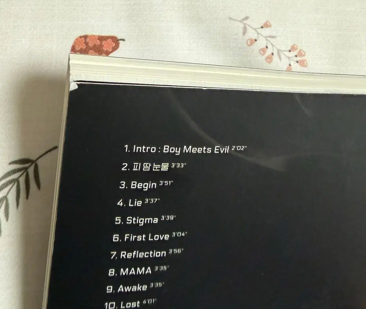 BTS Wings サイン入りアルバム - メルカリ