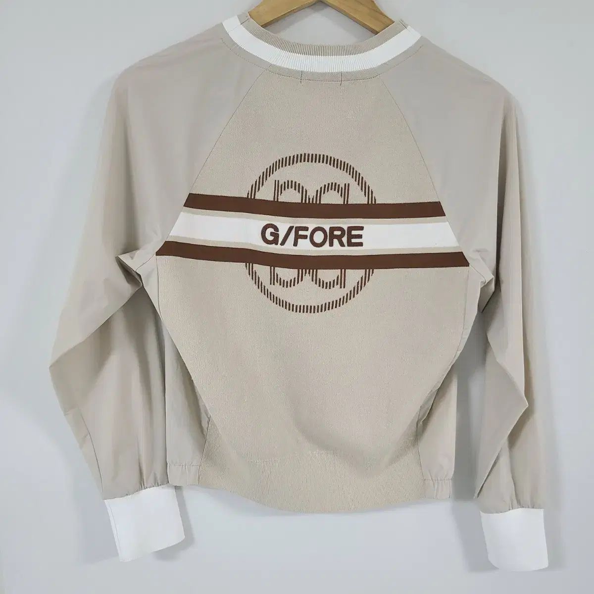 2025年 G FORE(ジーフォア) 百貨店購入 Vネック ウィンドブレーカー