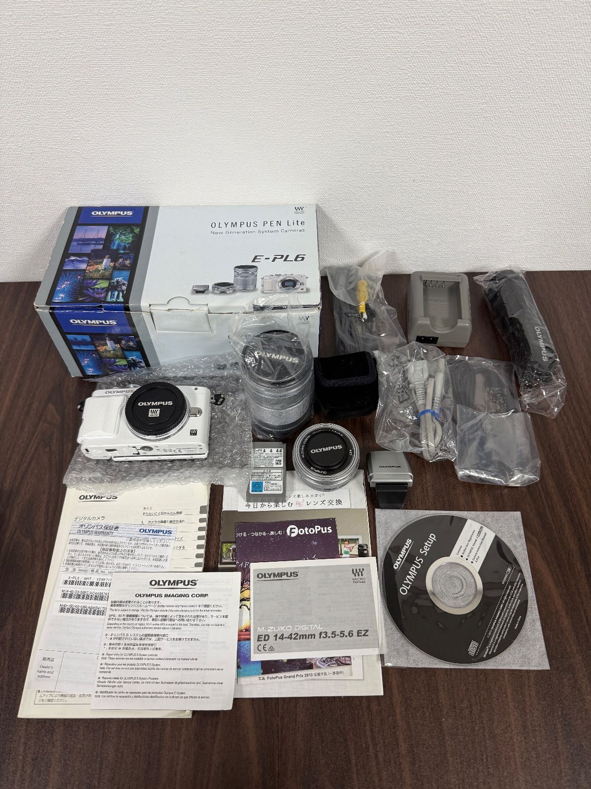 OLYMPUS PEN Lite E-PL6 ダブルズームキット 元箱付属 OLYMPUS PEN Lite E-PL6 ダブルズームキット 元箱付属 - メルカリ