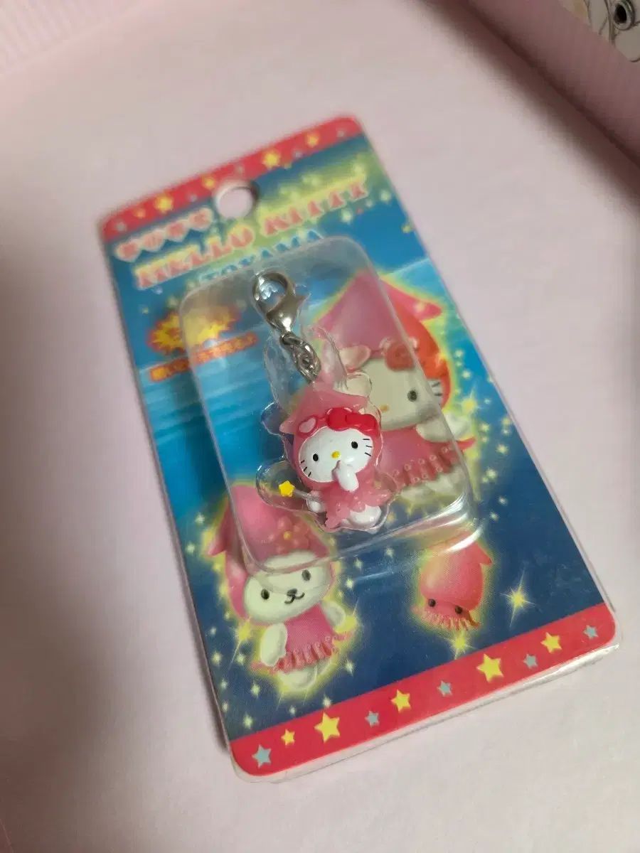 ハローキティーストラップ イルカ - メルカリ