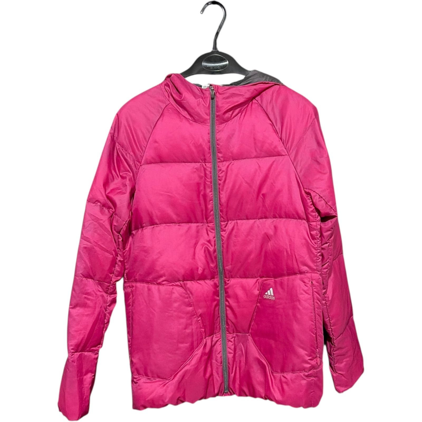 ZK6 アディダス adidas ピンク ショッキングピンク ダウンコート