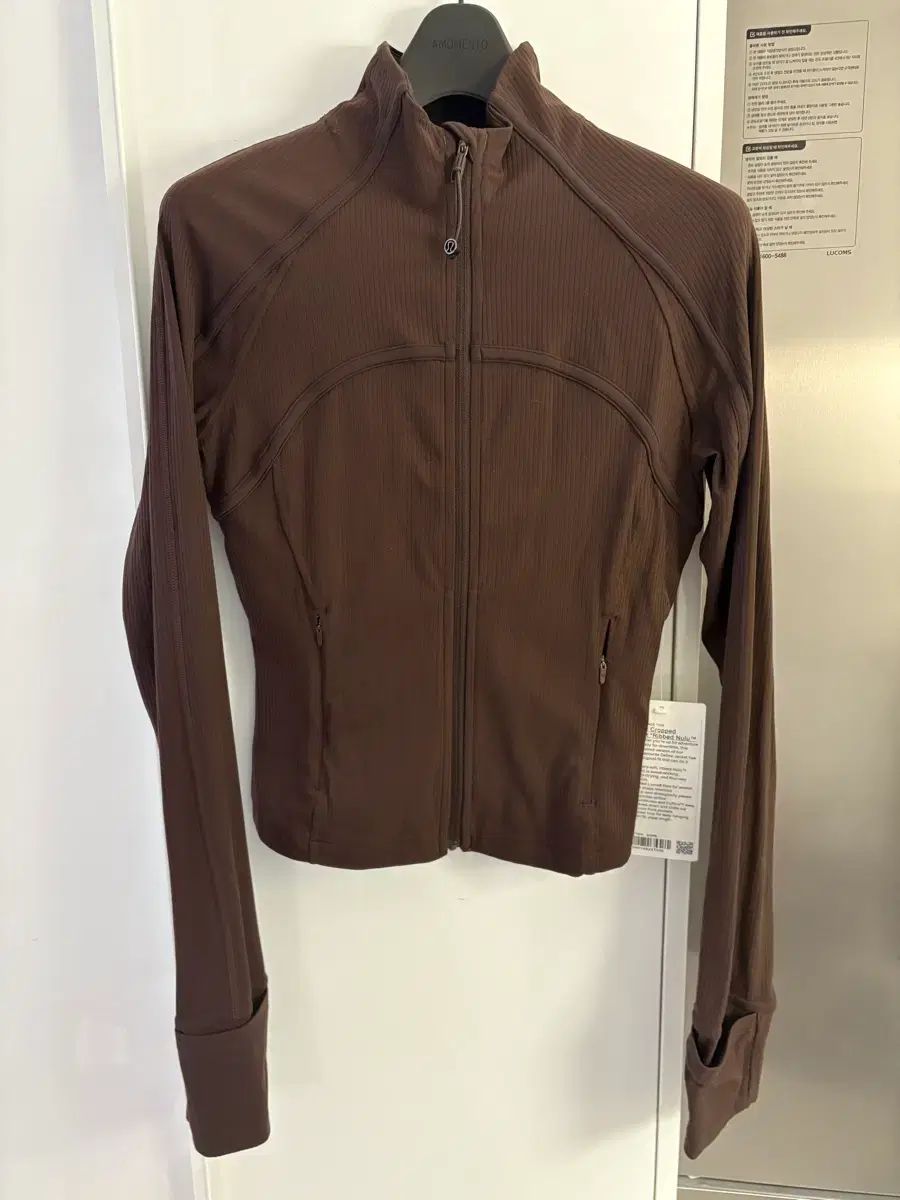 ルルレモン ディファイン クロップド ジャケット リブド Nulu 6サイズ