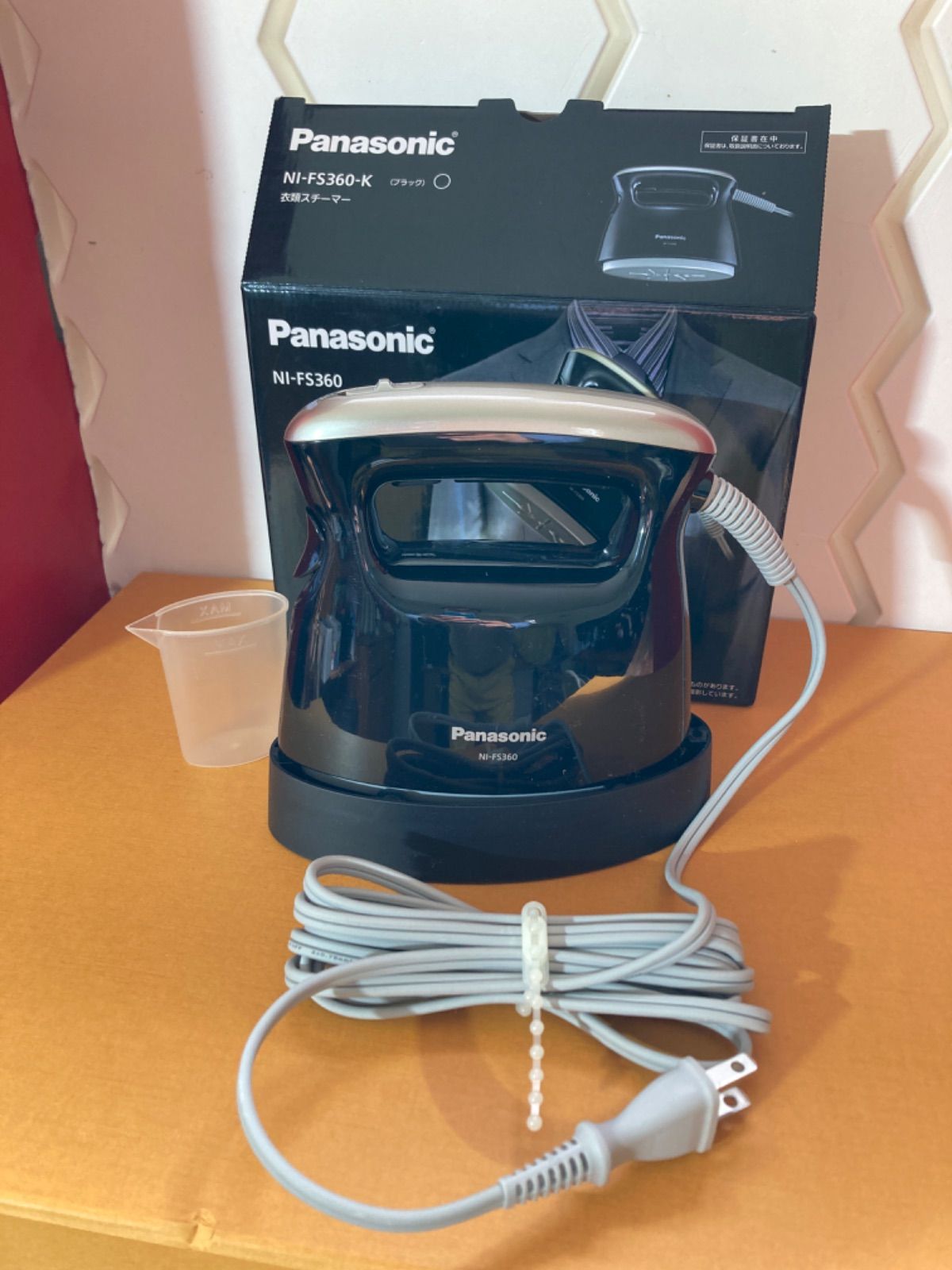 新品未使用　パナソニック　衣類スチーマー NI-FS360 美品 Panasonic NI-FS360 衣類スチーマー - メルカリ