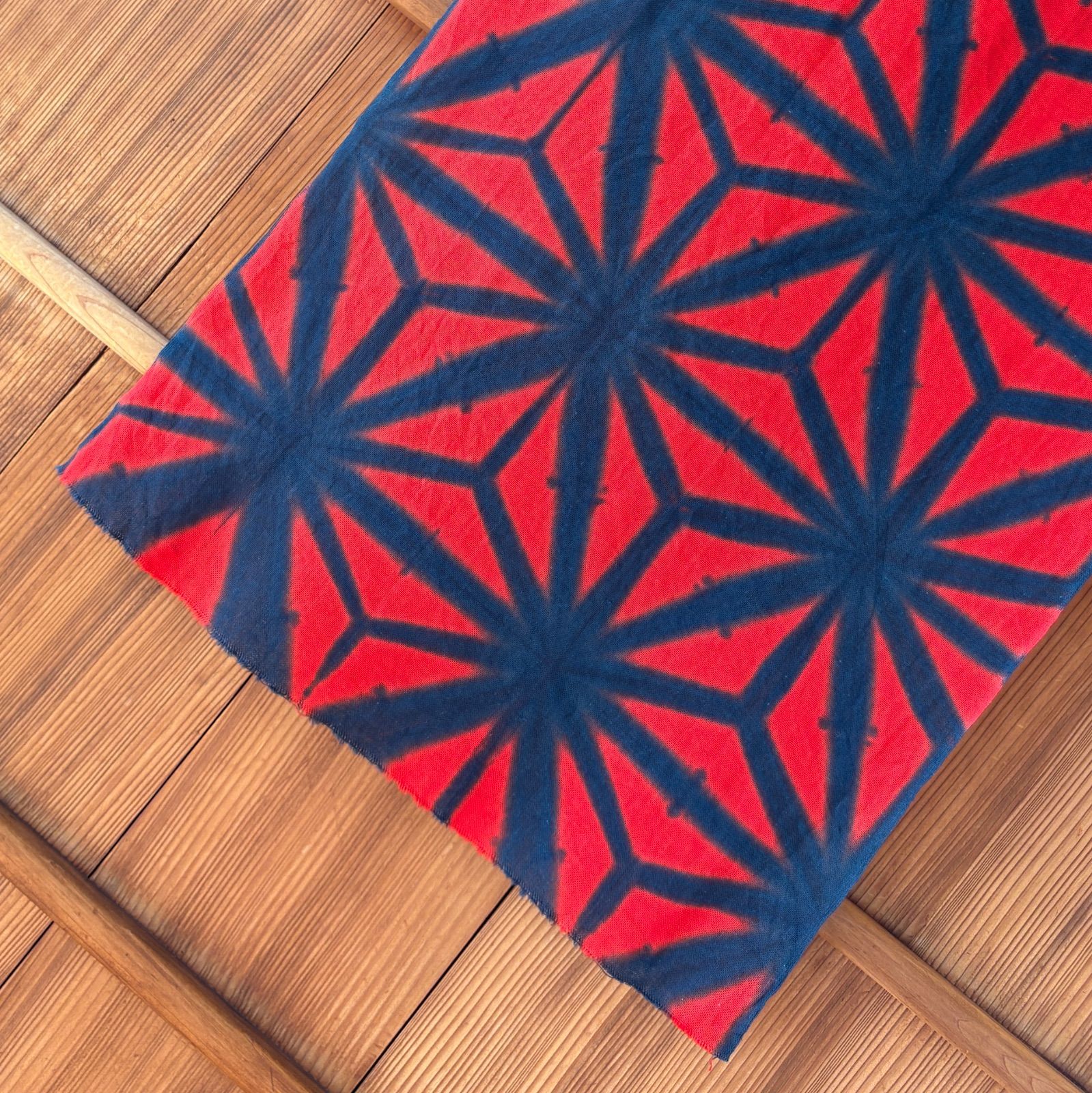 オーダー 手染め雪花絞り 麻の葉絞り生地 手ぬぐい オーダー 手染め雪花絞り 麻の葉絞り生地 手ぬぐい オーダー 藍染 手