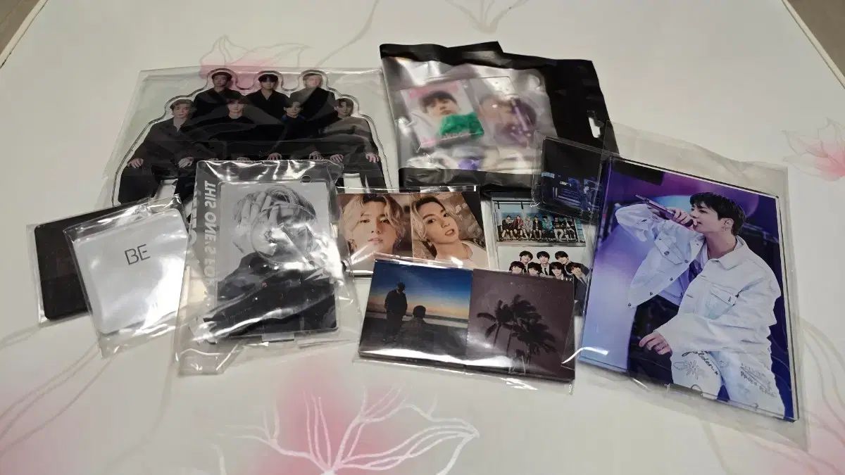 BTS ジョングク 非公式グッズ アクリルスタンド まとめ売り - メルカリ