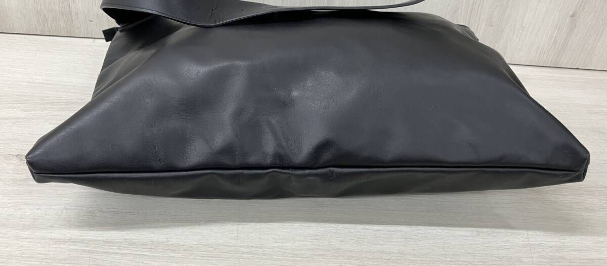 m*t様 ★テイクオフ鎌倉/kazuko kitamura★ 革 斜め掛けバッグ テイクオフ鎌倉/kazuko kitamura】レザー ショルダー 斜め掛けバッグ