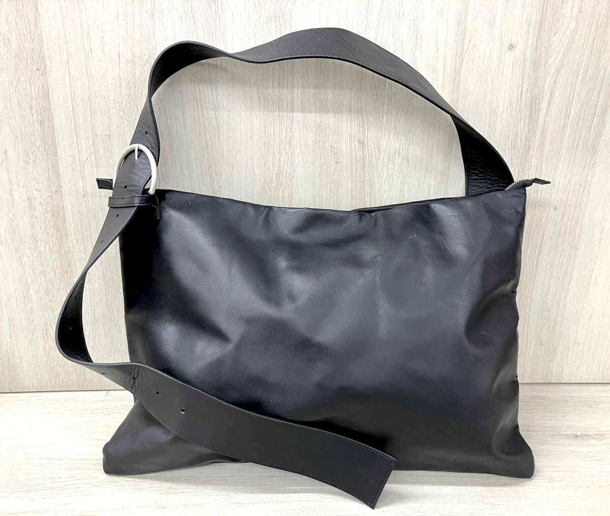 m*t様 ★テイクオフ鎌倉/kazuko kitamura★ 革 斜め掛けバッグ テイクオフ鎌倉/kazuko kitamura】レザー ショルダー 斜め掛けバッグ