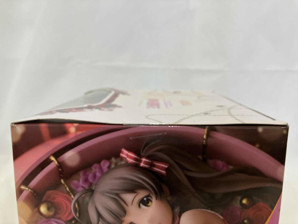 未開封品 あみあみ 箱崎星梨花 ピュアプレゼントver. 1/7 アイドル