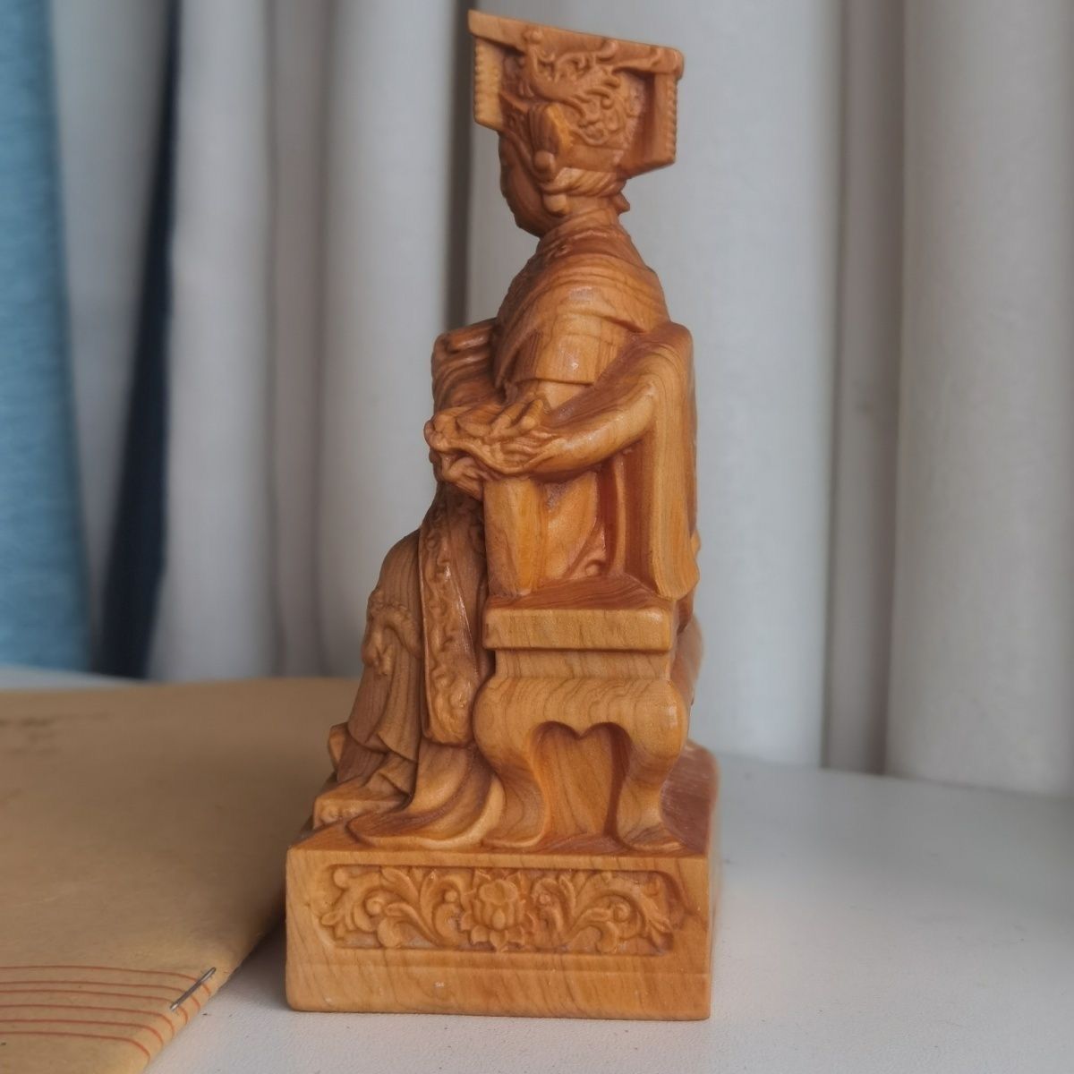 純手工彫刻 崖柏（がいぼく） 媽祖（まそ）像 木彫り 神像 仏具 祭壇