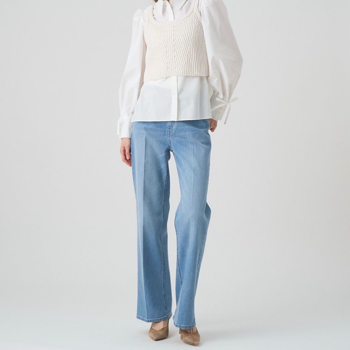 ANAYI アナイ ストレッチデニムストレートパンツ カイハラデニム コンパクトコットン 日本製 一貫生産 毛羽立ちにくい スラブ感 な表面 KUROKIデニム 高品質 細身 センタープレス 脚長効果 ジャストウエスト 美脚 管理番号 141-8910