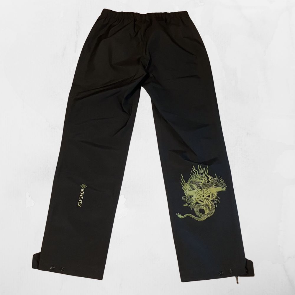 未使用タグ付 アディダス アーセナル マハリシ ゴアテックス パンツ XL 黒 未使用タグ付 アディダス アーセナル マハリシ ゴアテックス パンツ XL