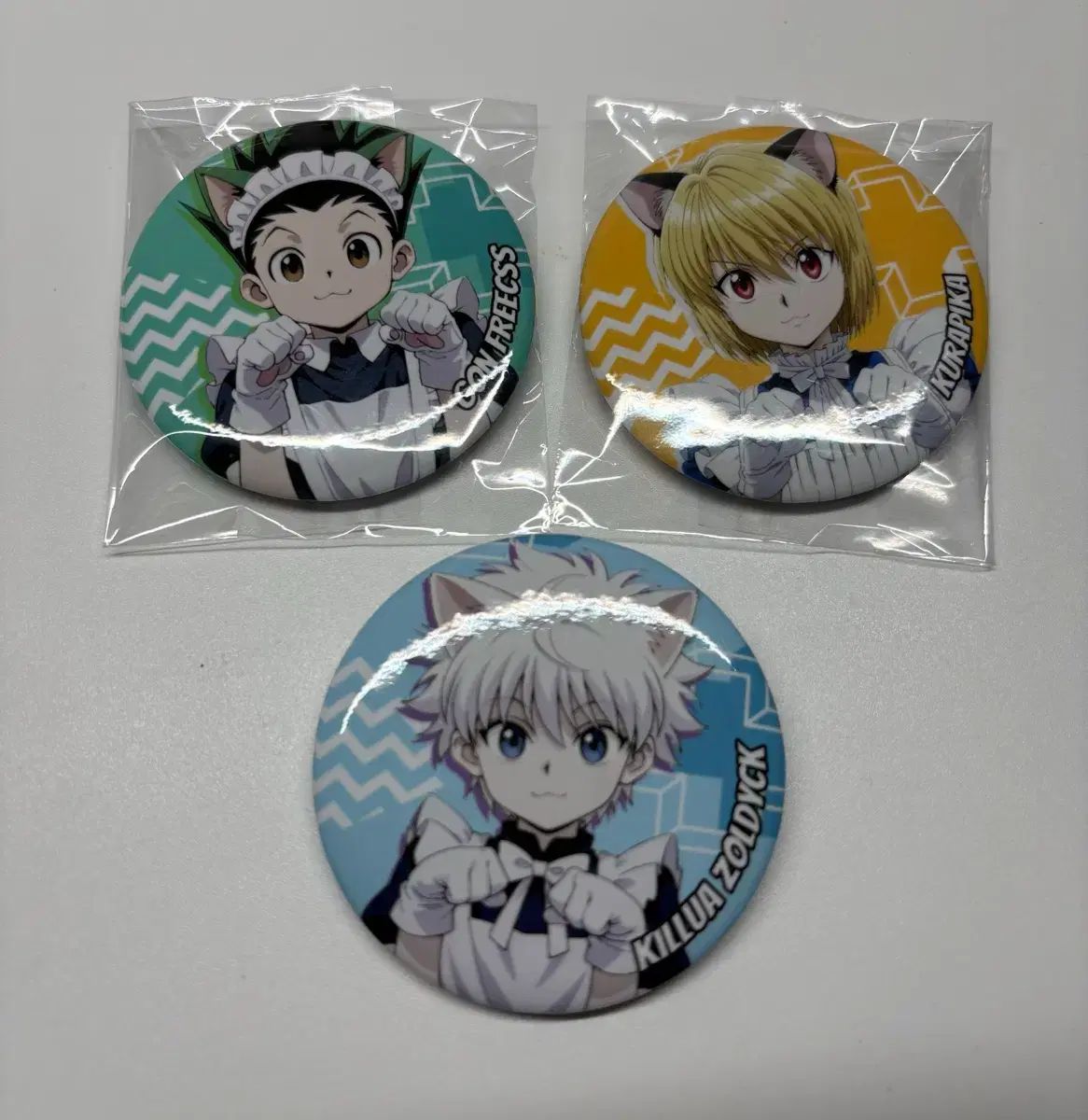 HUNTER×HUNTER 헌헌 猫メイド 缶バッジ キルア クラピカ ゴン 缶バッジ