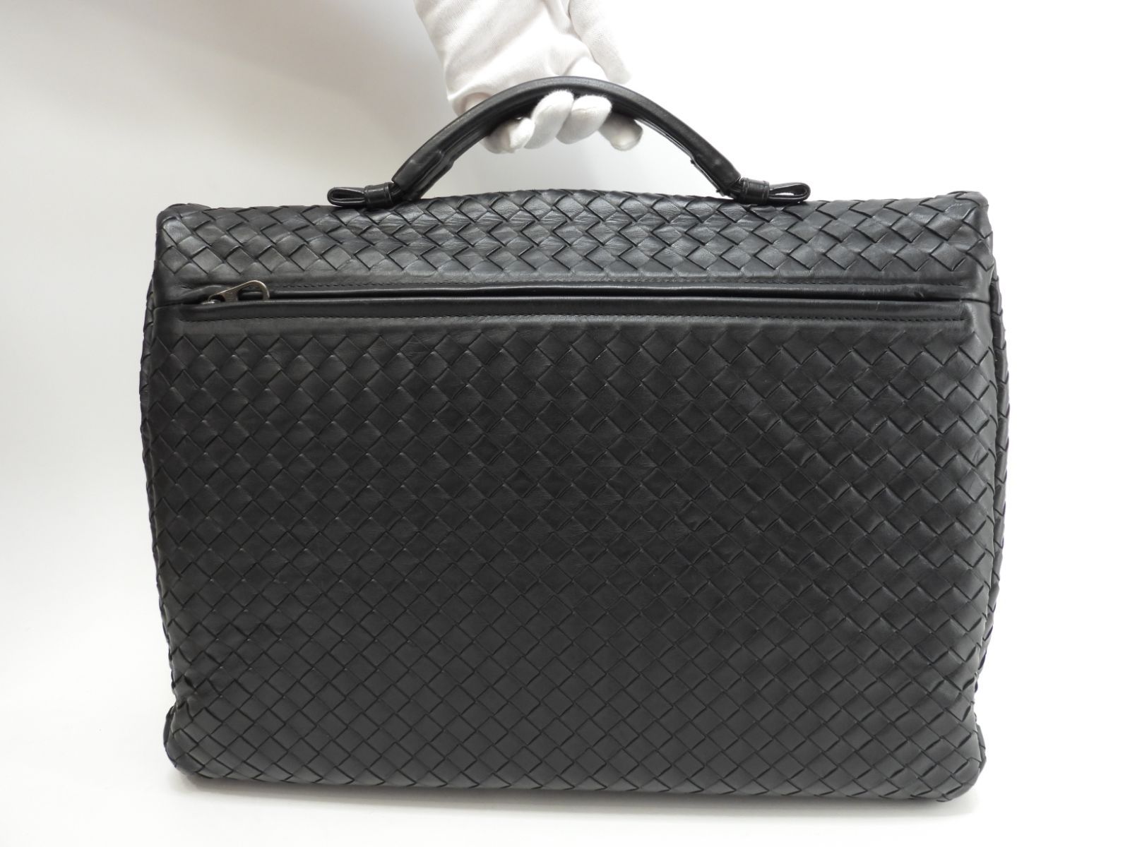 ⭐︎ボッテガヴェネタ⭐︎ イントレチャート ブリーフケース ビジネスバッグ　ブラック 美品】ボッテガヴェネタ ビジネスバッグ ブリーフケース イントレ