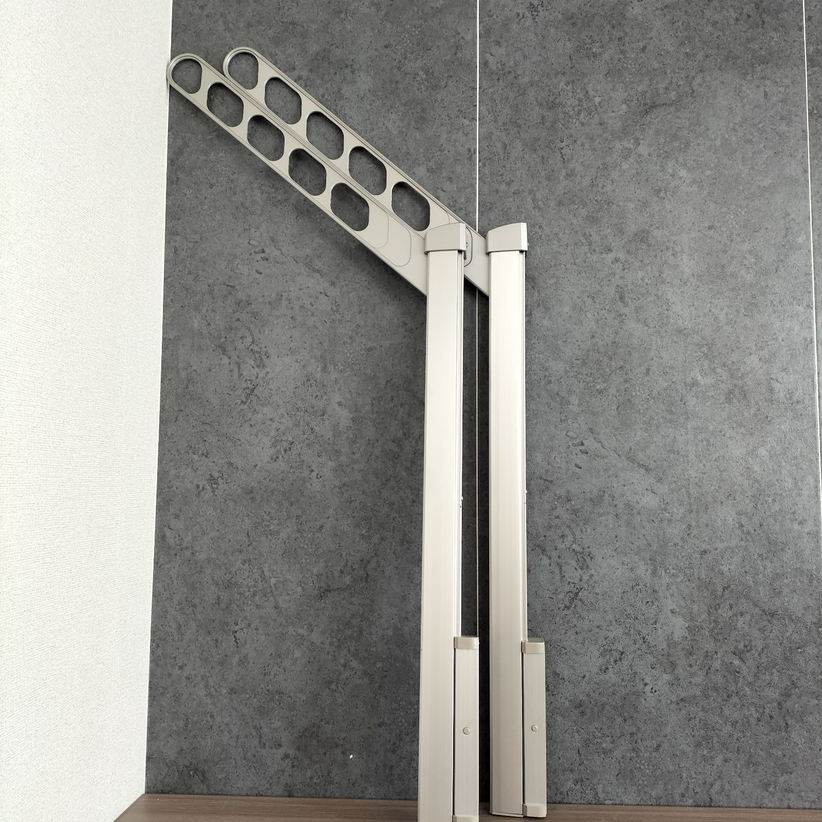 上下可動タイプ 物干し金具