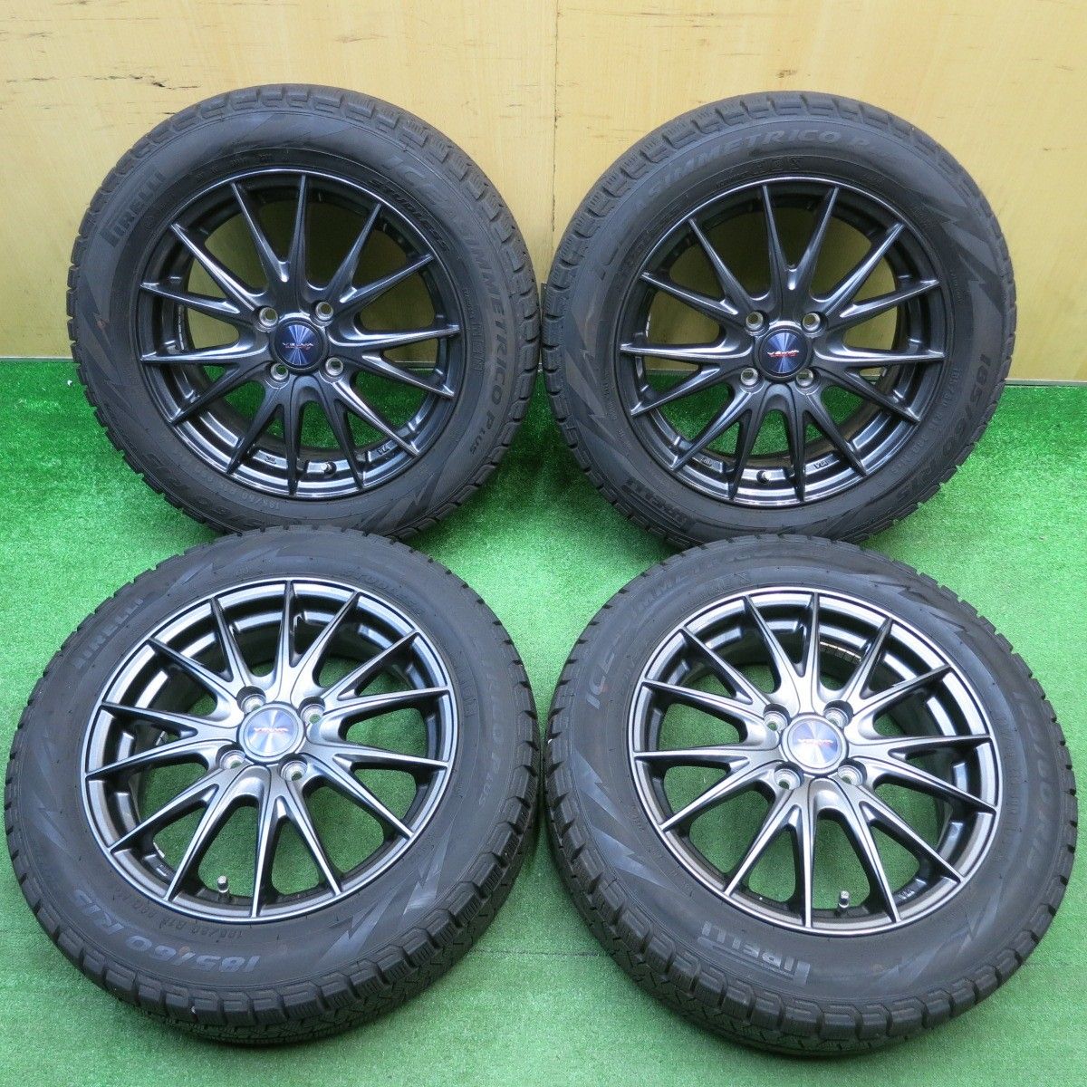 バリ溝！21年！キレイ！8.5分☆スタッドレス 185/60R15 ピレリ アイス
