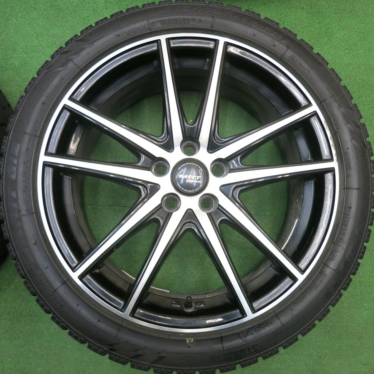 バリ溝！23年！9分☆プリウス 86 BRZ 等 215/45R17 スタッドレス 