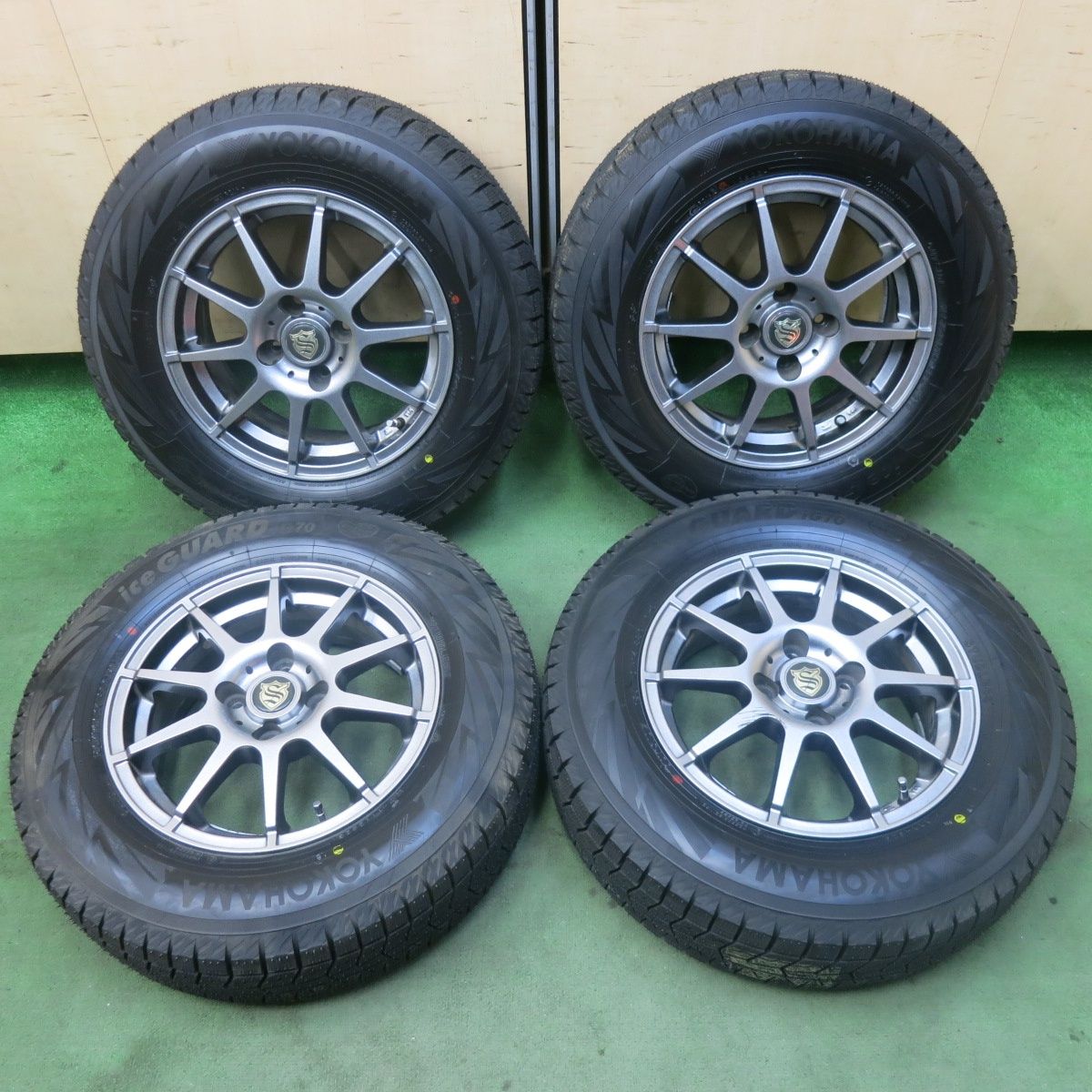 未使用！23年！キレイ☆スタッドレス 185/70R14 ヨコハマ アイスガード 