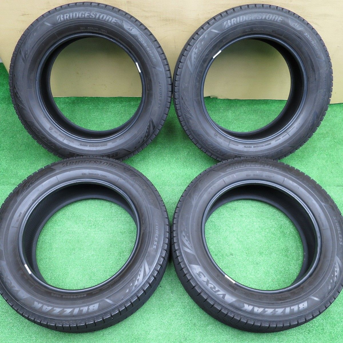 4本価格！22年☆スタッドレス 235/60R18 ブリヂストン ブリザック VRX3