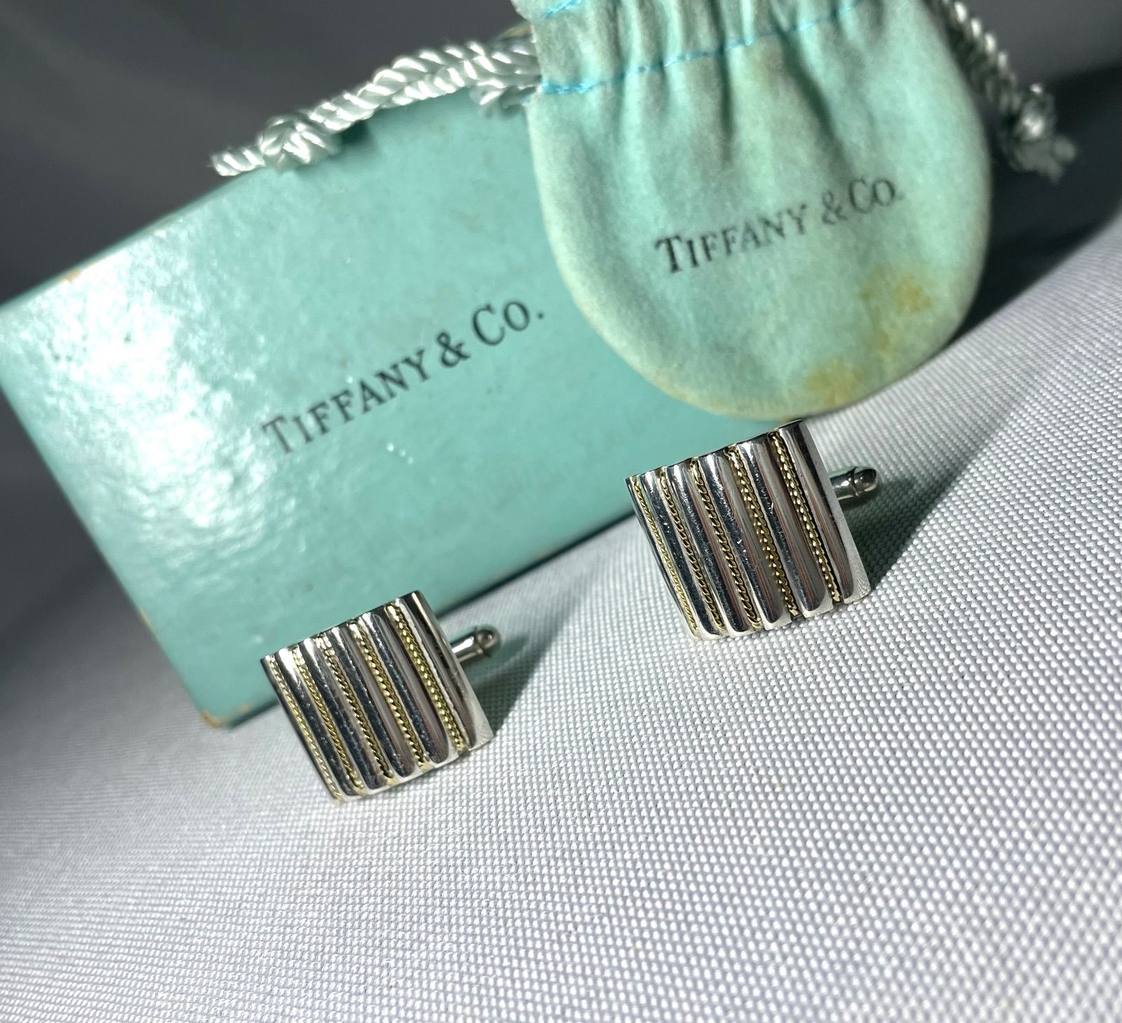 美品　ティファニー　シルバー　18K ヘマタイト　カフス　カフリンクス 美品】 TIFFANY&Co. カフスボタン カフリンクス シルバー 83