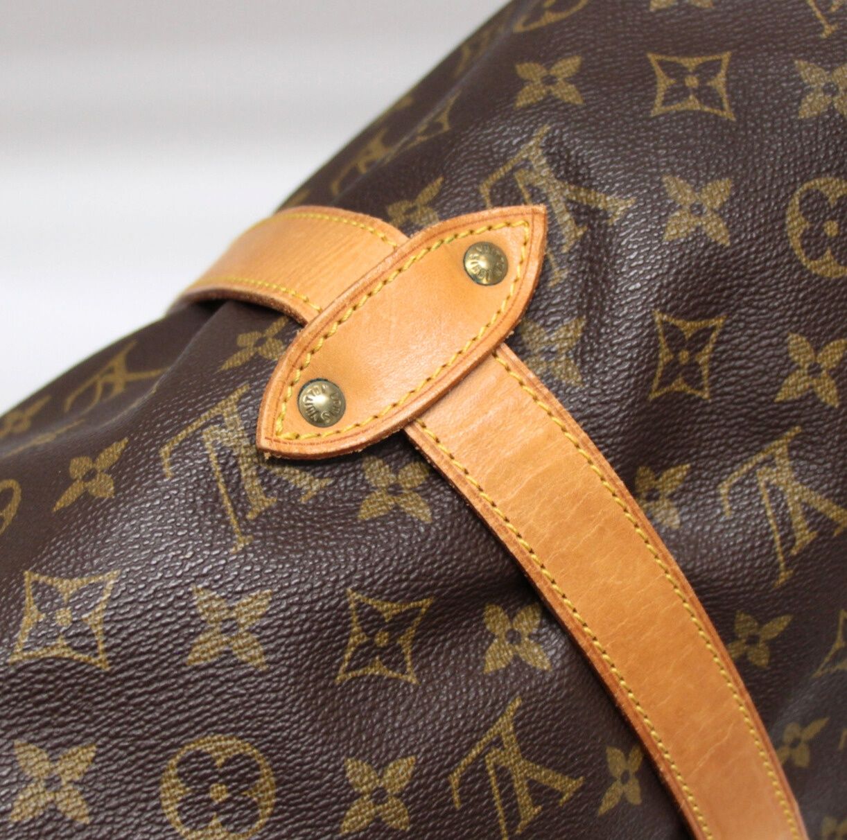 ルイヴィトン Louis Vuitton ソミュール35 ショルダーバッグ 