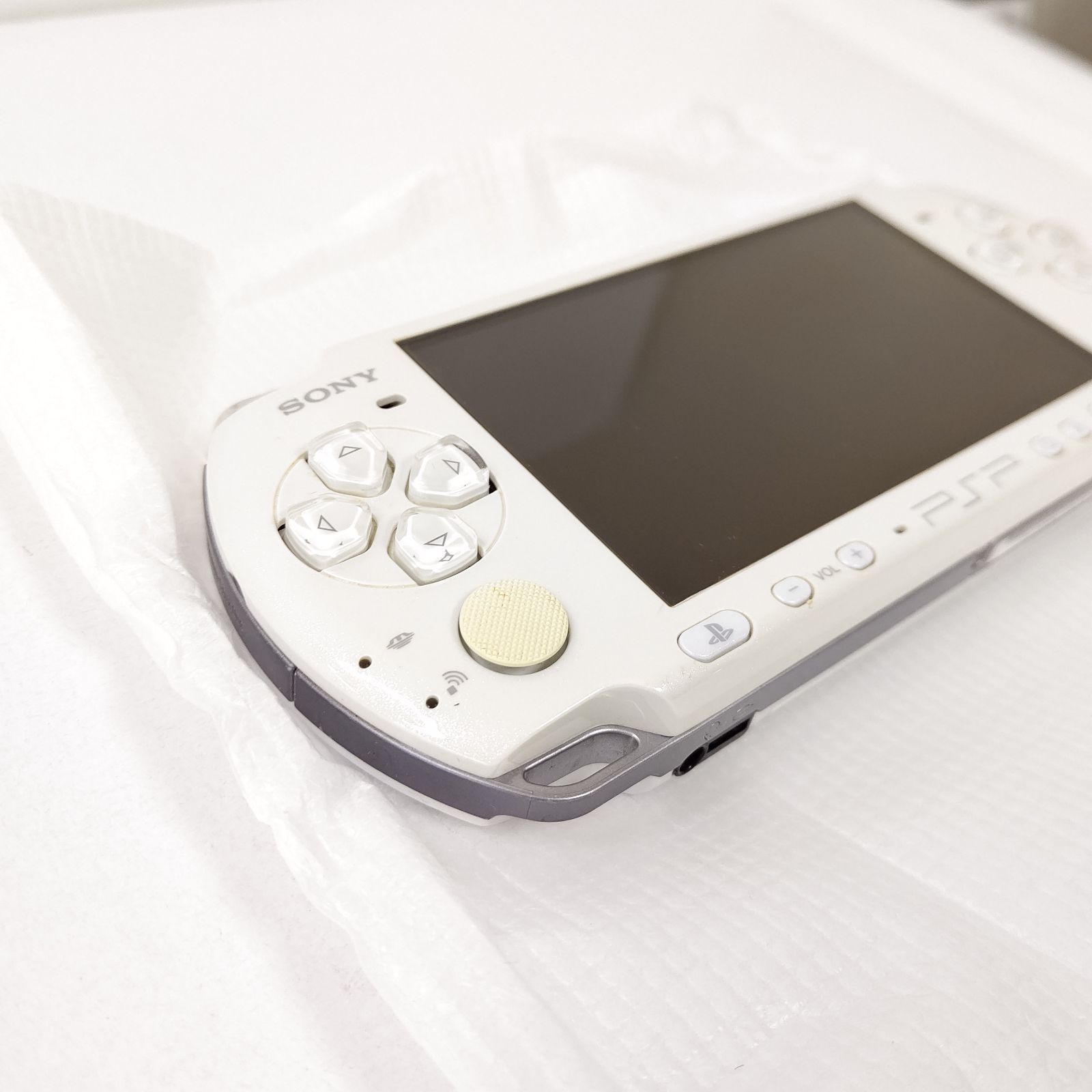 PSP3000 パールホワイト 画面極美品 プレイステーションポータブル