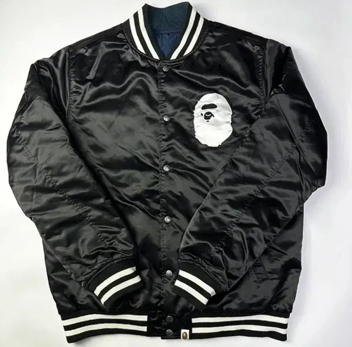 人気サイズ】エイプ スタジャン リバーシブルアベイシングエイプ