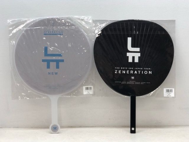 THE BOYZ ニュー うちわ 4枚セット 【E1752-008】036 - メルカリ