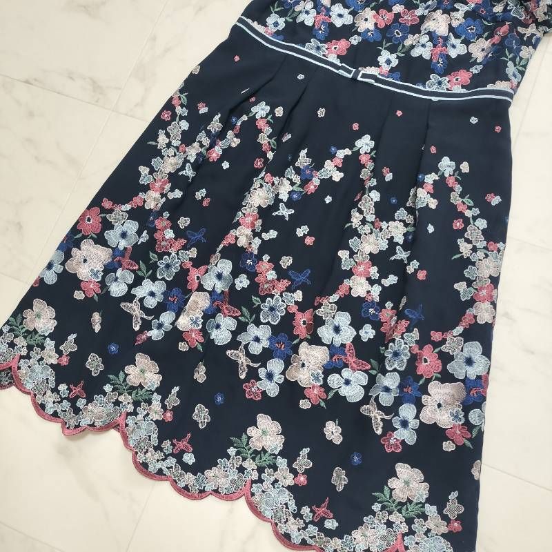 【極美品♡希少42】ローズティアラジュエル　高級フラワーチュール刺繍ワンピース 極美品♡希少42】ローズティアラジュエル 高級フラワーチュール刺繍