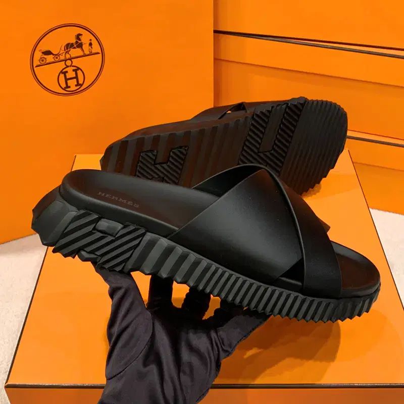 エルメスサンダル インフラ　40 ブラック エルメスサンダル インフラ 40 ブラック サンダル 《インフラ