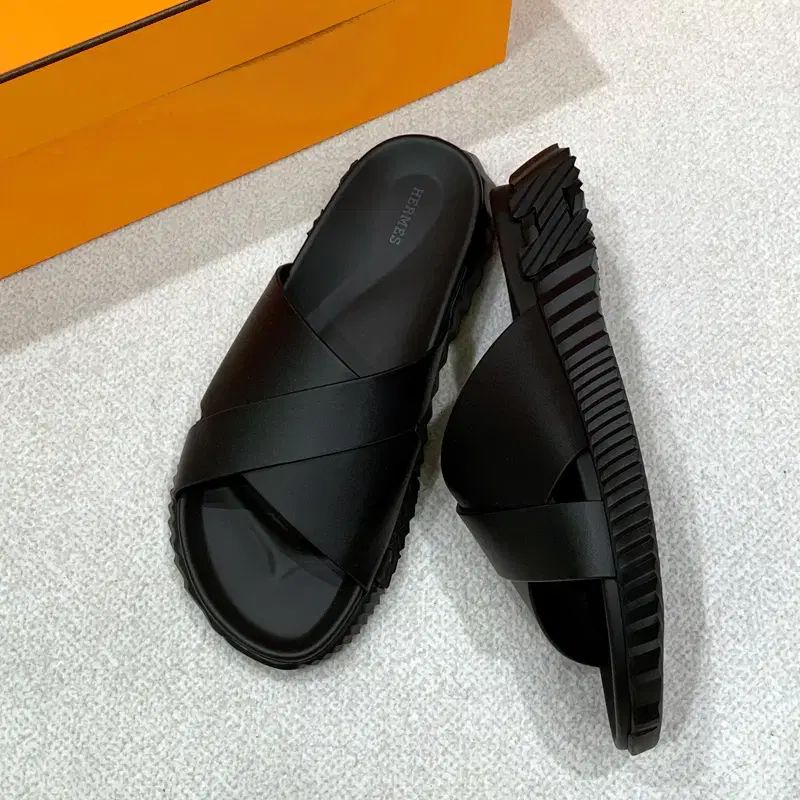 エルメスサンダル インフラ　40 ブラック 渋谷並木橋店】2024春夏 HERMES エルメス サンダル インフラ 黒 カーフ