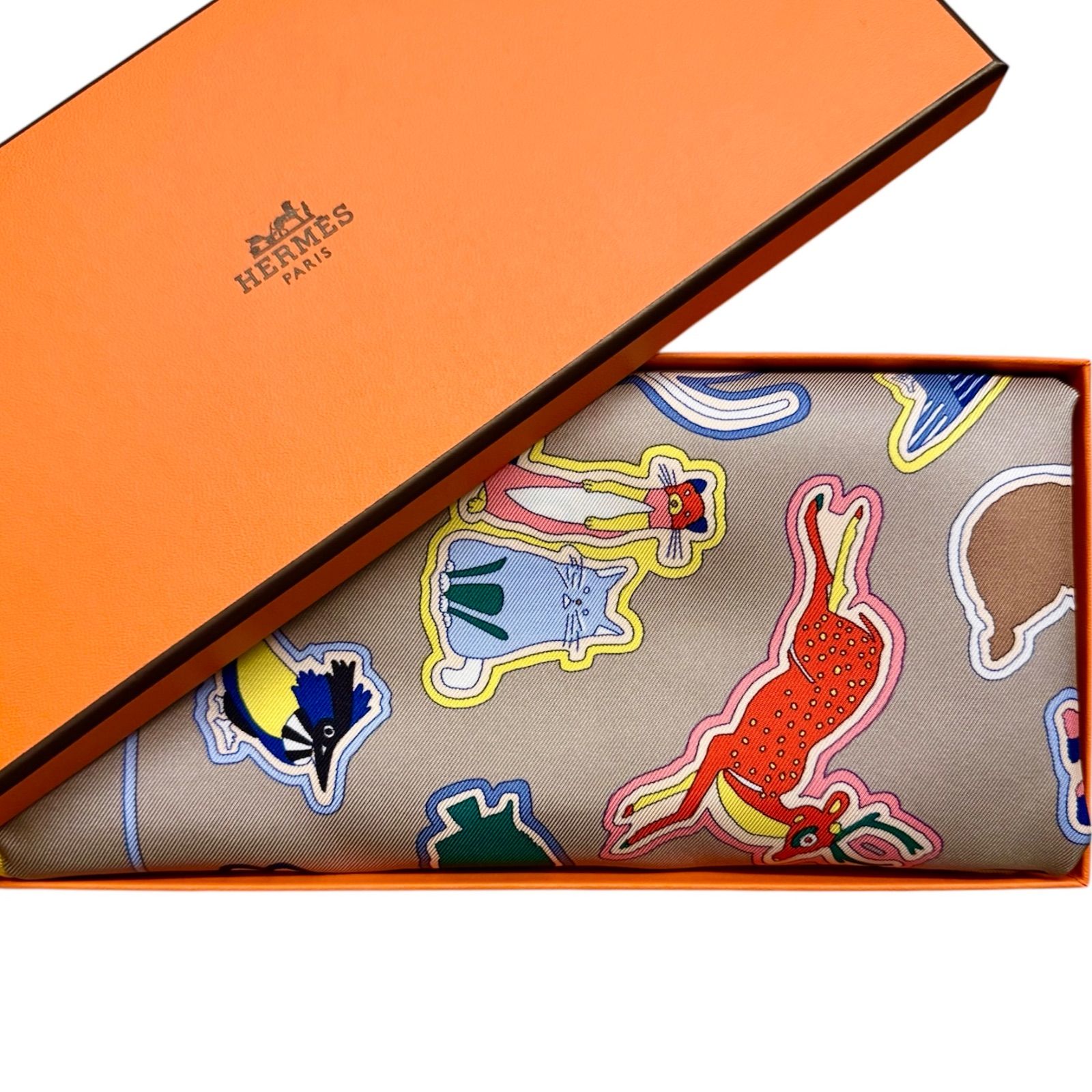 エルメス シルクスカーフ ガヴロッシュ キャラクテリスティック ステッカー