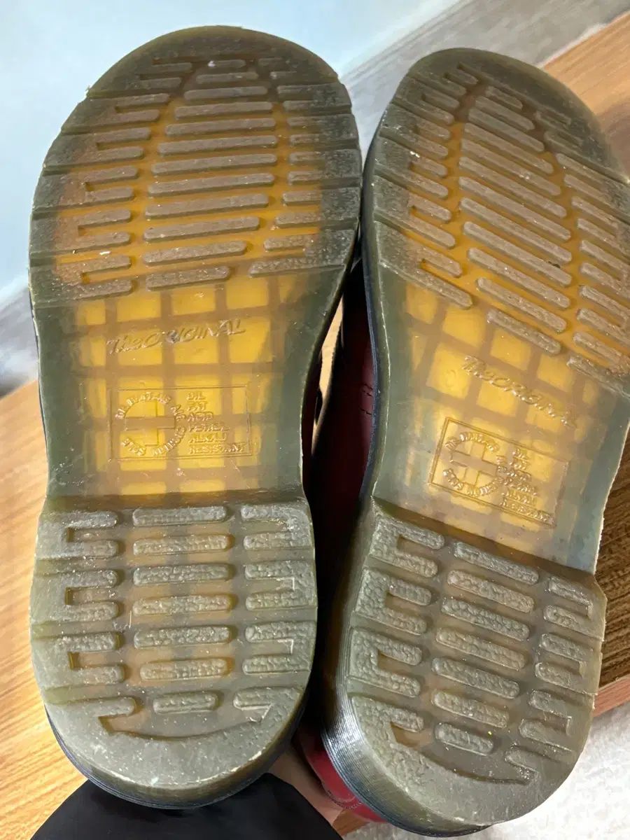 さくらんぼレッド 260