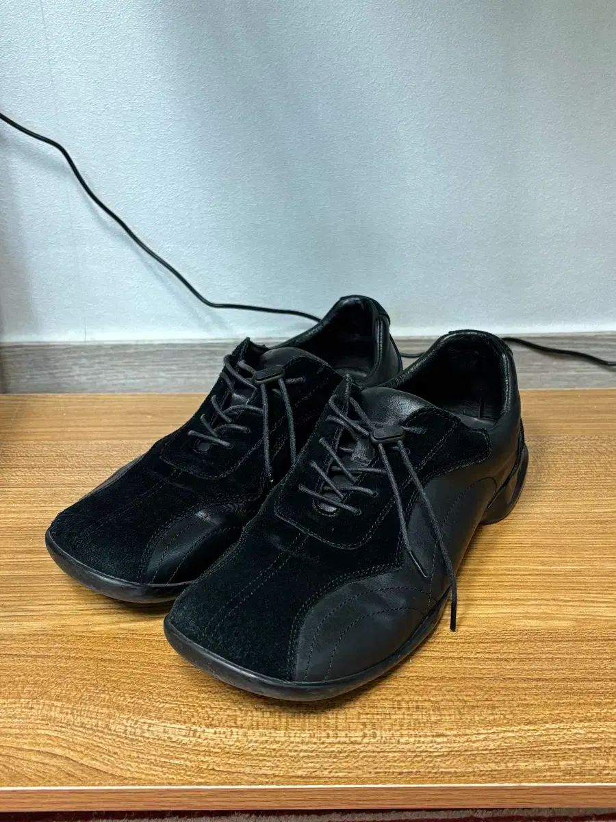 Perfectmovement ブラック Starship Square スタシ