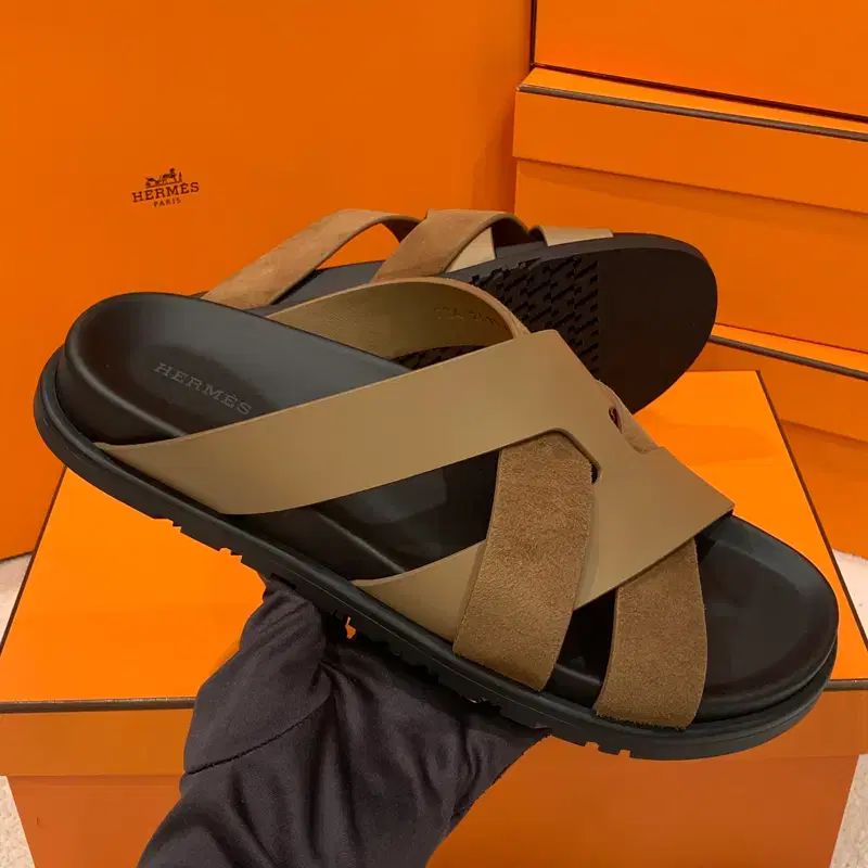 メンズ エルメス カシミール スリッパ カーフスキン スウェード ブラウン