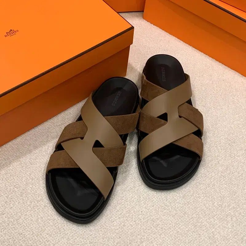  メンズ エルメス カシミール スリッパ カーフスキン スウェード ブラウン サンダル サンダル