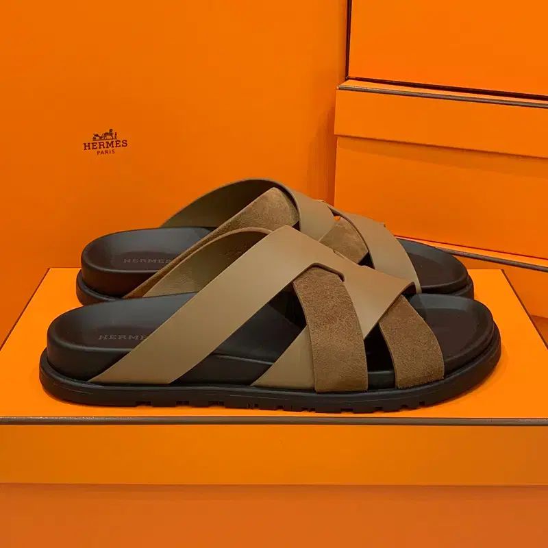 メンズ エルメス カシミール スリッパ カーフスキン スウェード ブラウン