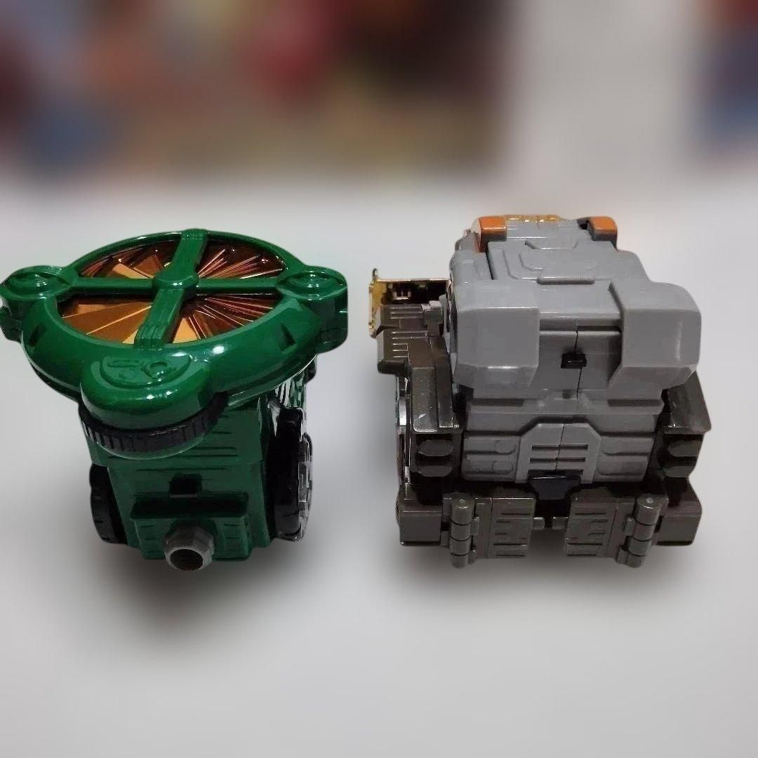 トイザらスオリジナル DX スーパーファイアードラゴン 金メッキ特別