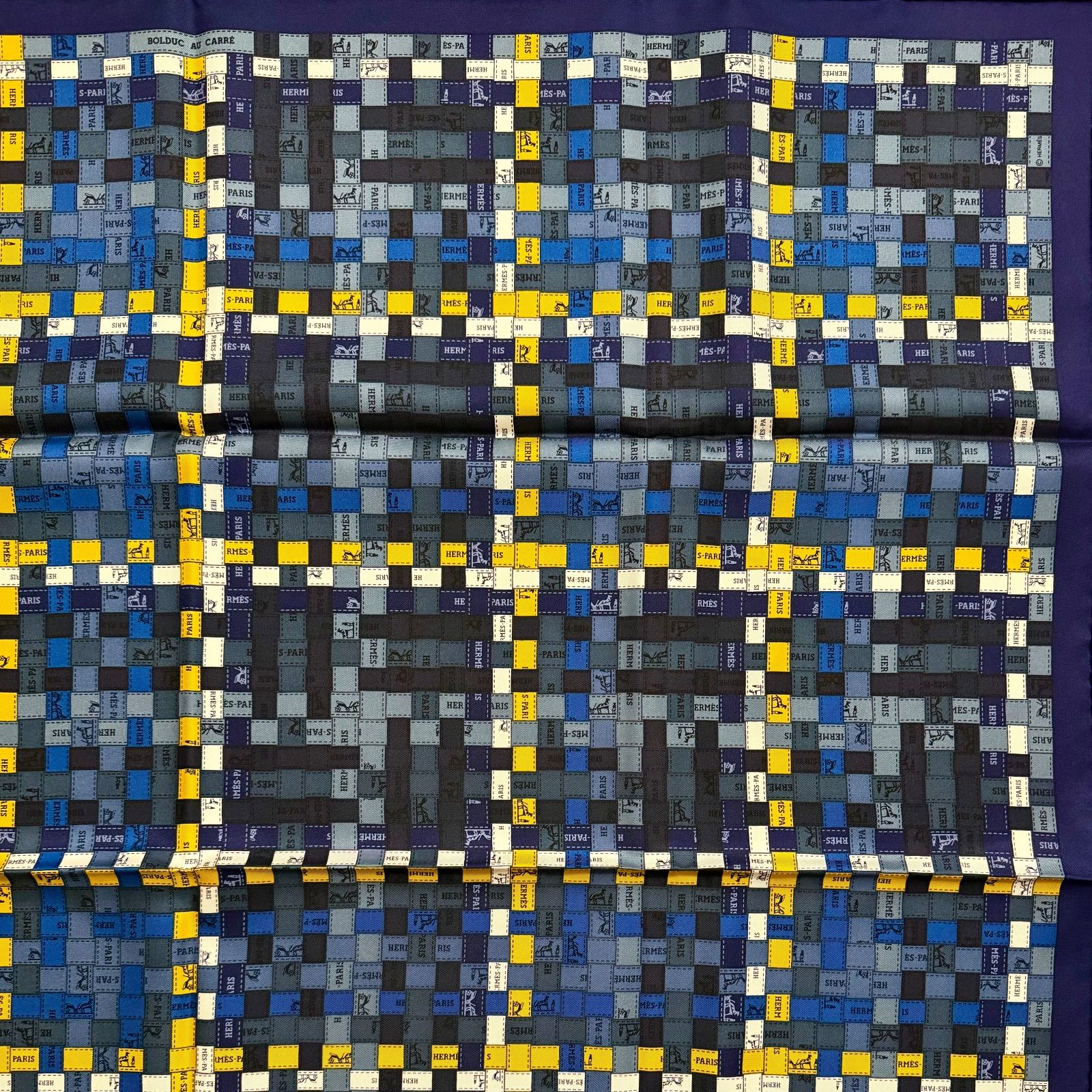 シルクスカーフ