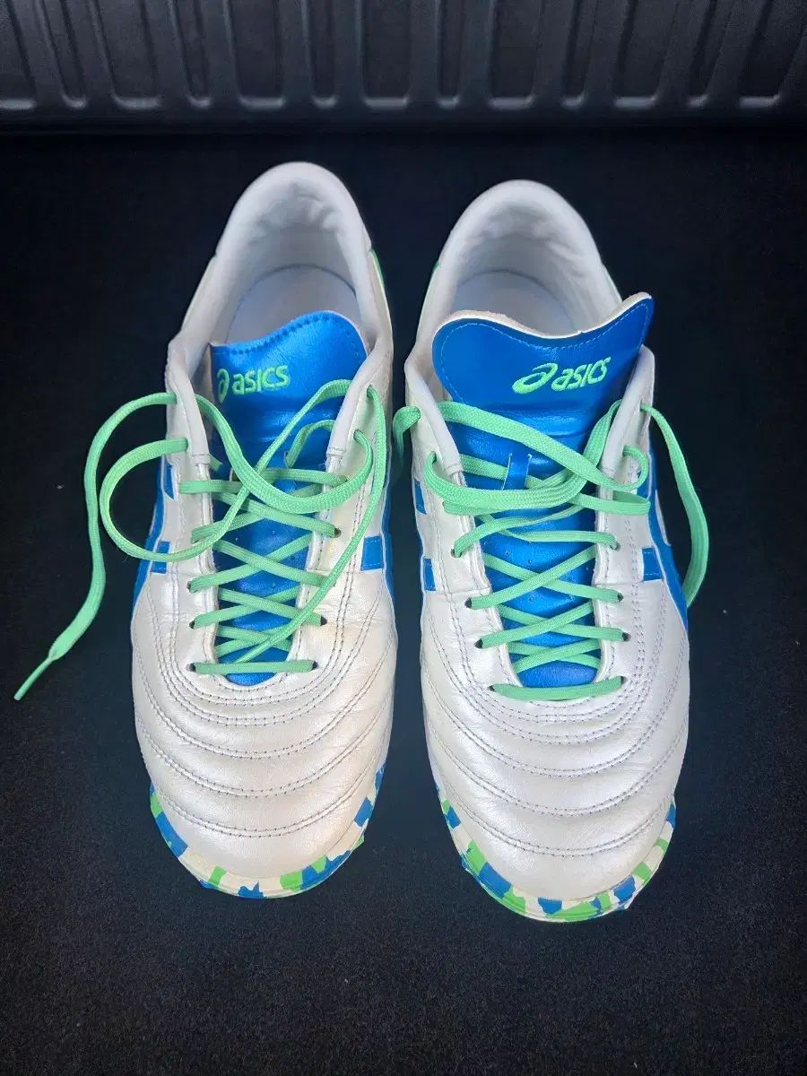 アシックス c 3 サッカーシューズ 250