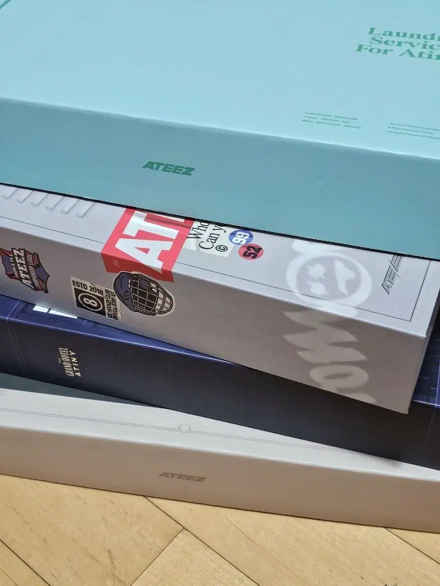 ATEEZ（エイティーズ・アチズ） エイティニ ファンクラブ キット