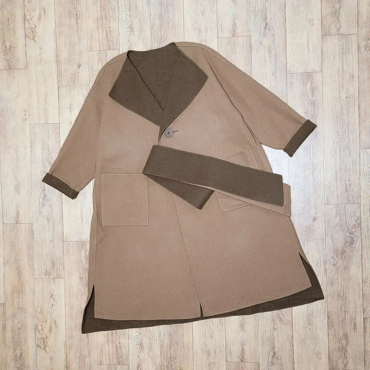 イッセイミヤケ　ウールコート　オーバーサイズ　アーカイブ　ヴィンテージ　ベージュ イッセイミヤケ ウールコート オーバーサイズ アーカイブ ヴィンテージ