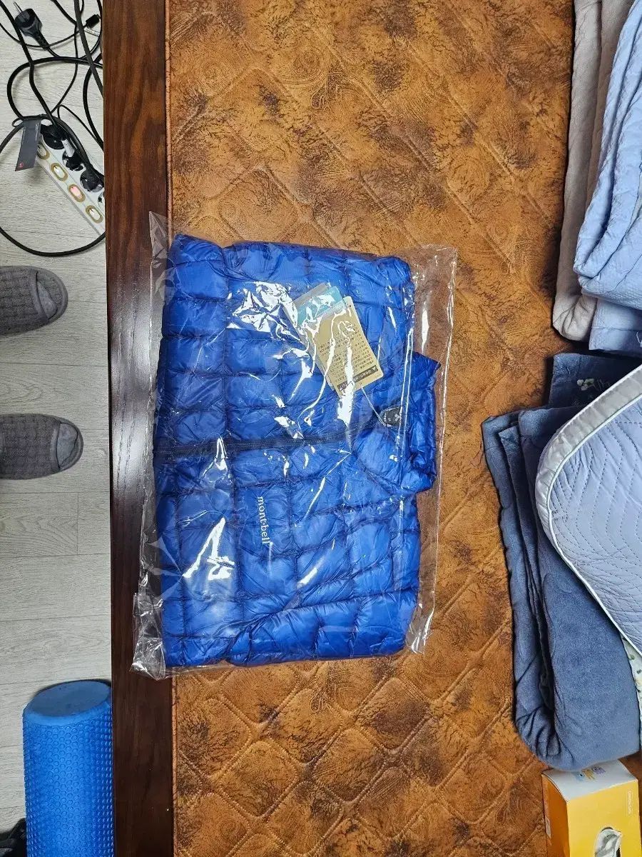 m モンベル プラズマ 1000 ダウンジャケット