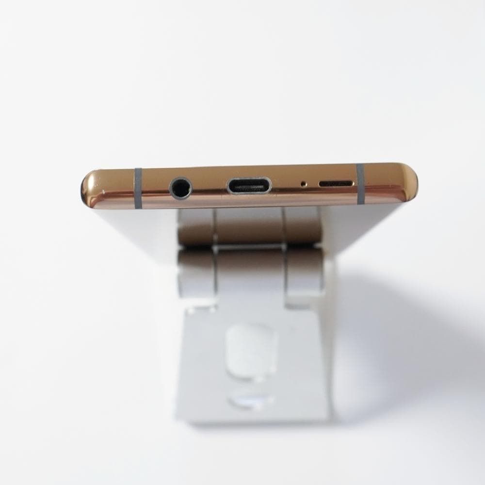 arrows NX9 F-52A ゴールド docomo SIMロック解除済 ムスビー｜arrows NX9 F-52A docomo ゴールド c02222【arrows NX9 F