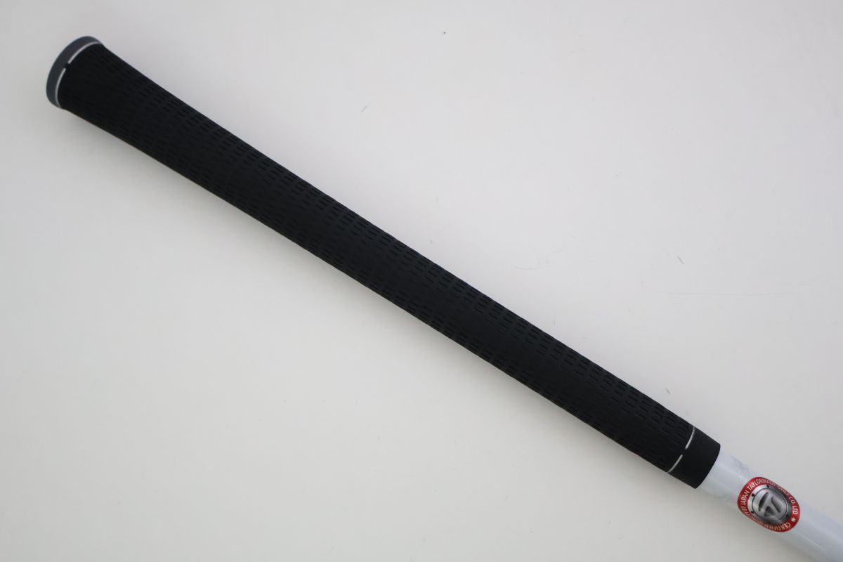 ○訳有激安！テーラーメイド ドライバー用スリーブ付き！三菱ケミカル