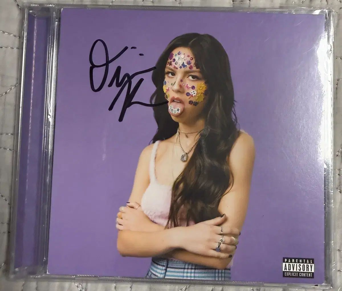 オリビア ロドリゴ sour olivia rodrigo サイン入り cd - メルカリ