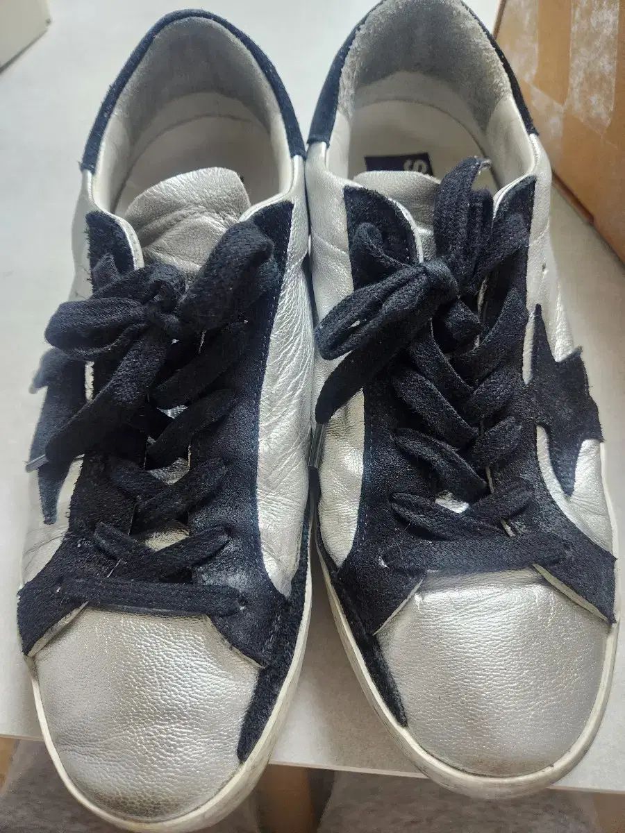 GOLDEN GOOSE ゴールデングース Superstar スニーカー シルバー ブラック