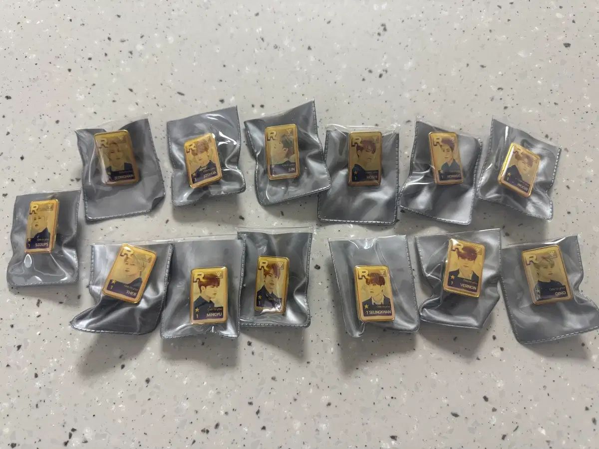 シューシュプ Ode To You バッジ まとめ