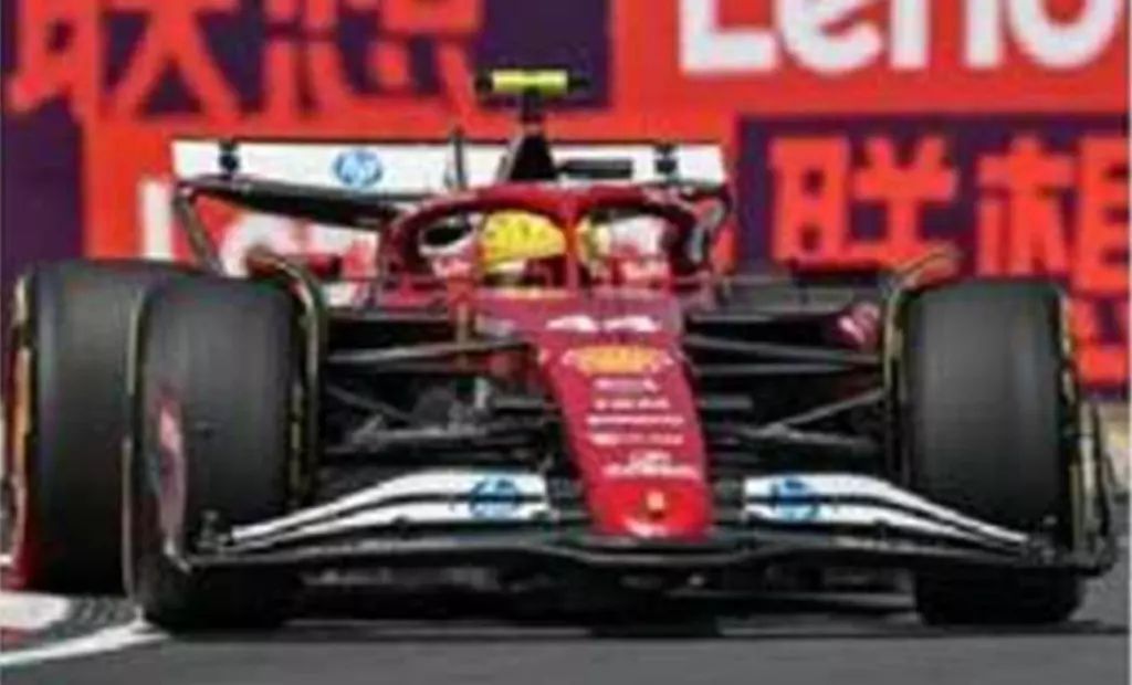 ミニカー 1 18 Ferrari SF 25 China Sprint Race 2025 Lewis Hamilton