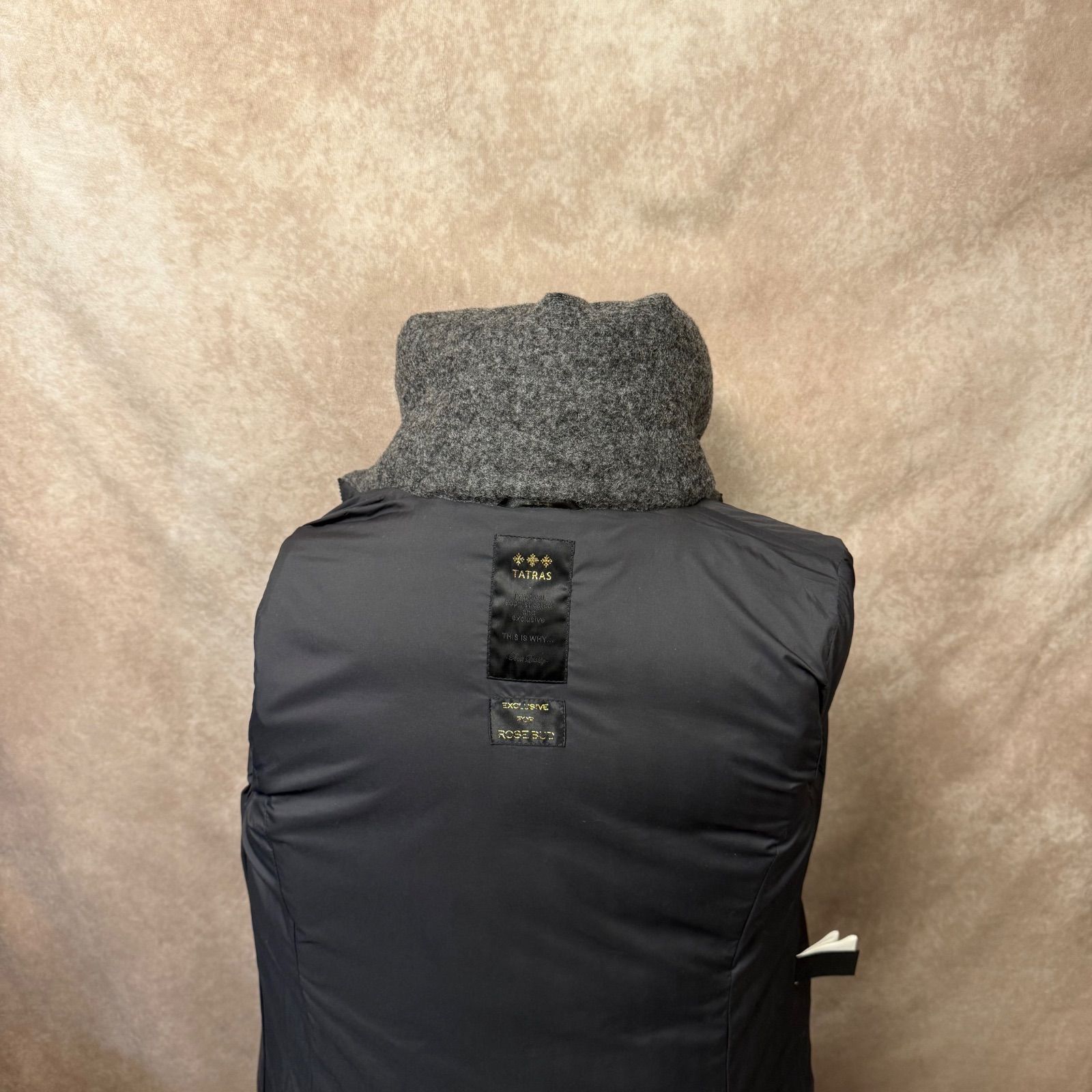 TATRAS × ROSE BUD 別注 ダウンコート グレー リブ袖 フード付き
