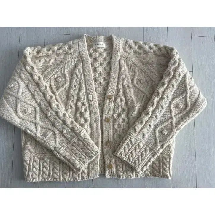 クロップドニットカーディガン アイボリー